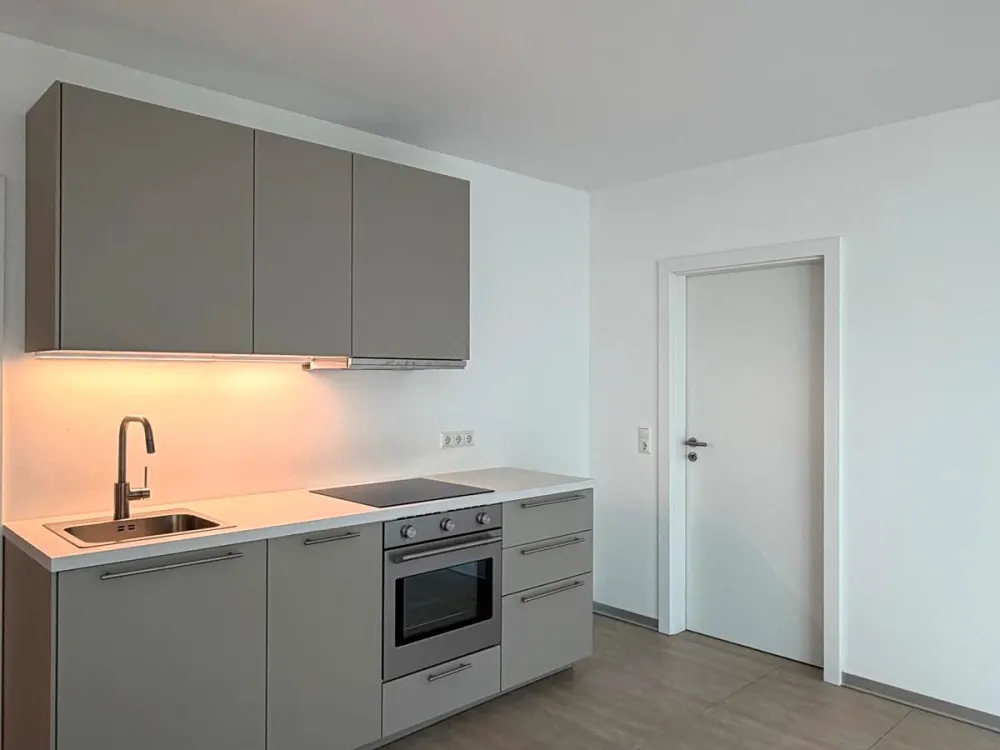 Helle 2-Zimmerwohnung mit neuer Einbauküche in Waldenbuch
