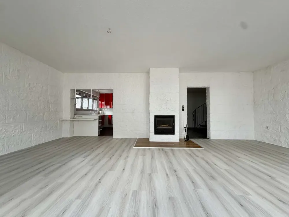 Hell & Großzügig: Maisonette-Wohnung mit viel Platz für Gestaltungsmöglichkeiten!