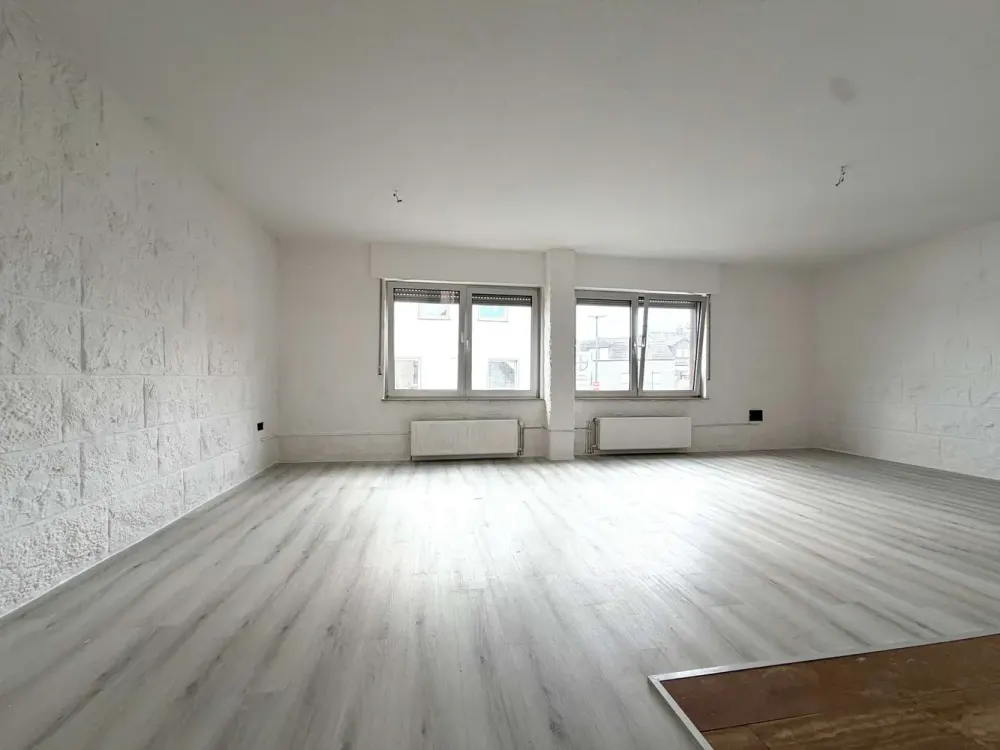 Hell & Großzügig: Maisonette-Wohnung mit viel Platz für Gestaltungsmöglichkeiten!