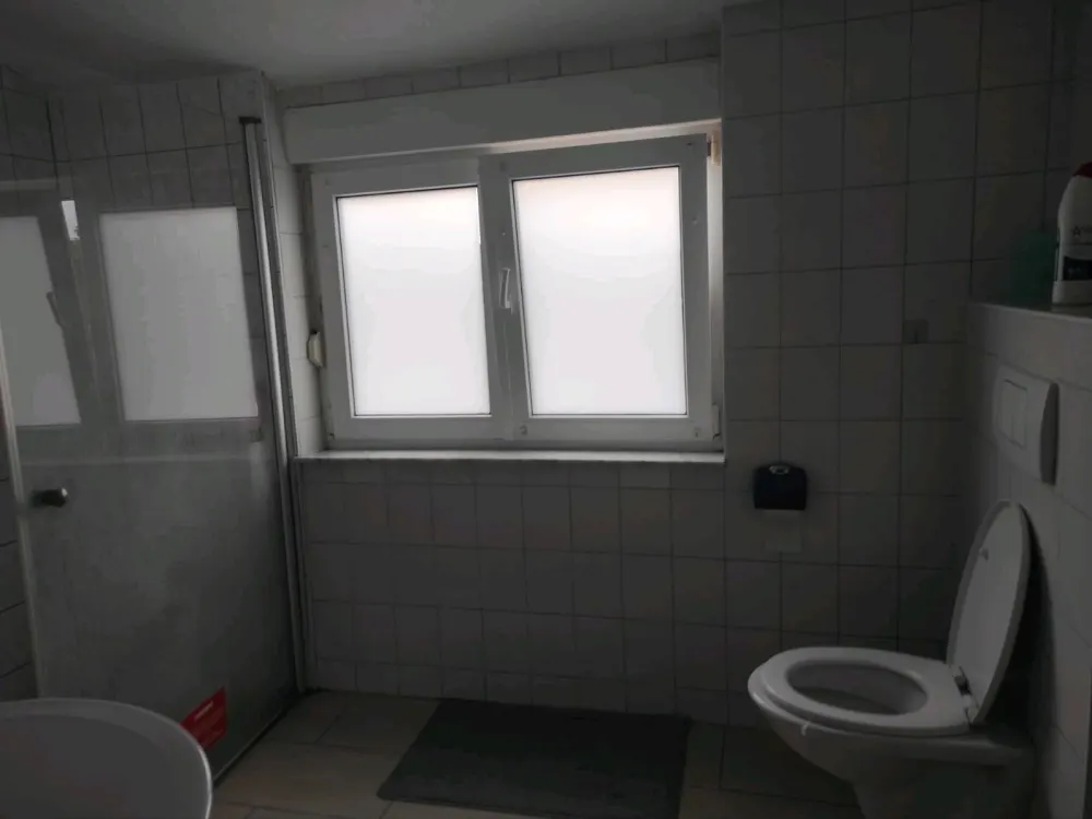 Shared Apartment Room - Near University - 2 Rooms, Kitchen, Bathroom