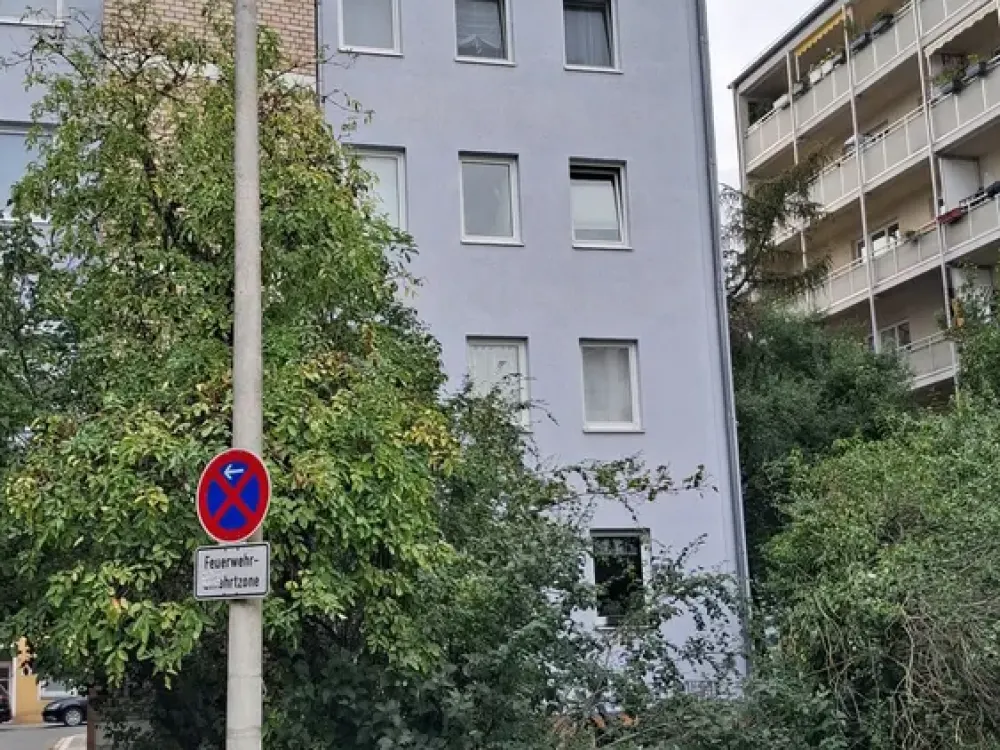 Charming 3-Room Apartment with Balcony, Also Ideal for Shared Flats!