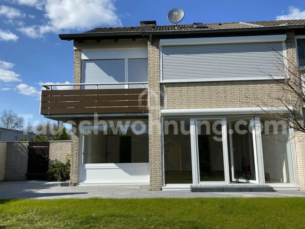 [TAUSCHWOHNUNG] Sanierte 5-Zimmer Doppelhaushälfte mit Garten, ruhige Lage