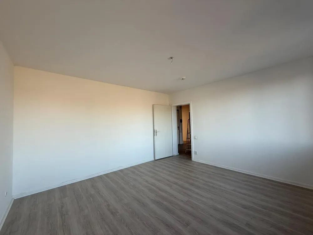 Helle 2-Zimmer Wohnung in Ratingen Tiefenbroich 66qm mit Balkon
