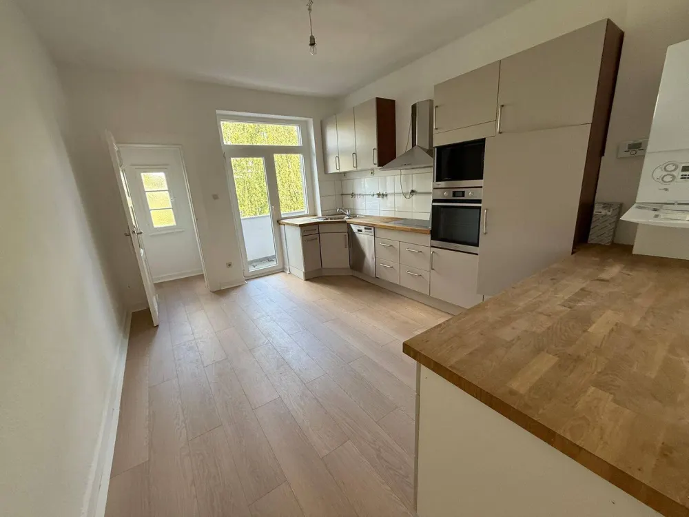 Wohnung im 2. OG rechts
