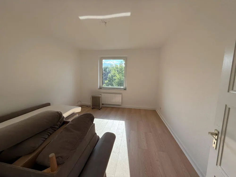 Wohnung im 2. OG rechts