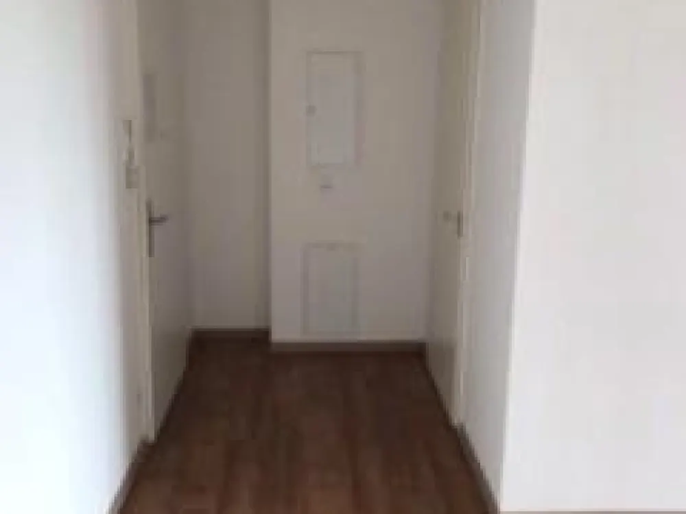 1600/47215/107 H3 "Bright Ground Floor Apartment in a Quiet Location - with Garden"