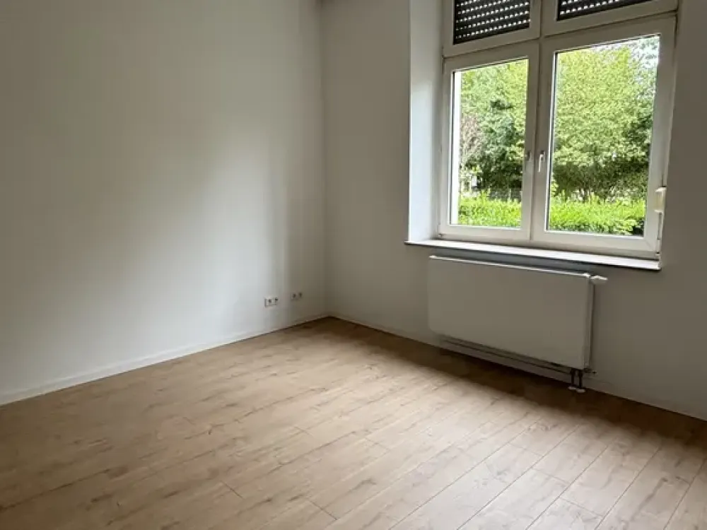 Helle 2-Zimmer Wohnung im EG in Krefeld-Kempener Feld/Baackeshof