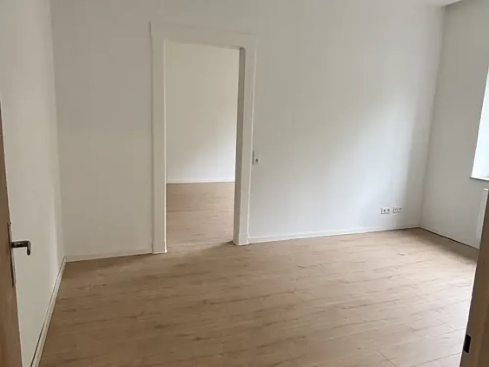 Helle 2-Zimmer Wohnung im EG in Krefeld-Kempener Feld/Baackeshof