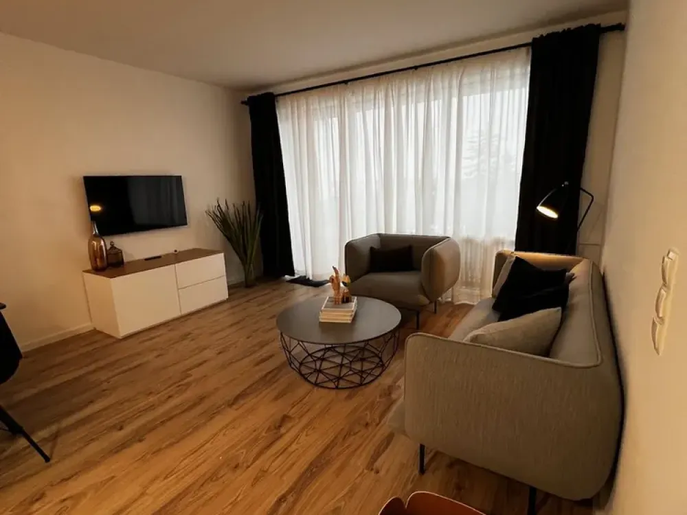 Kernsanierte | neu möbelierte | 1 Zimmerwohnung | 35qm | Langen Hessen | ab sofort zu beziehen