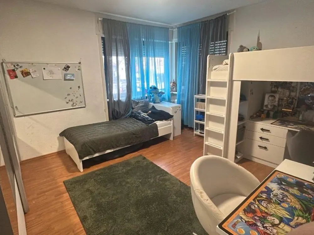 3-Zimmer Wohnung mit großer Terasse in Offenbach Ost