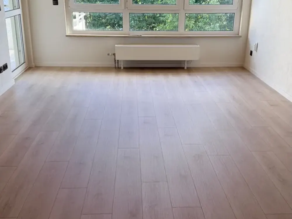 Erstvermietung nach Eigennutzung - Moderne 2-Zimmer-Wohnung mit großem Balkon in Top-Lage Nürnberg