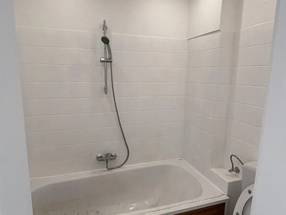 2-Zimmer-Wohnung 55 qm, 1.OG, zentral, Neunkirchen