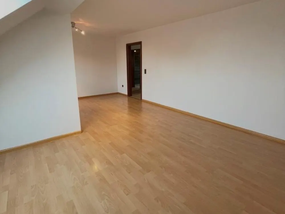 Dachgeschoss Wohnung Neunkirchen oberer Markt..