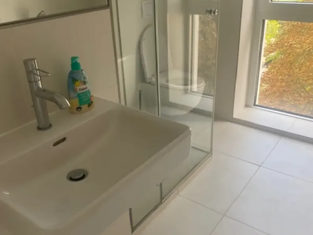 Stilvolles Wohnen in Charlottenburg: 2-Zimmer-Apartment mit Balkon