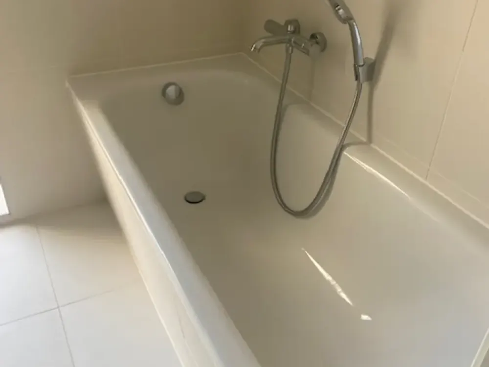 Stilvolles Wohnen in Charlottenburg: 2-Zimmer-Apartment mit Balkon