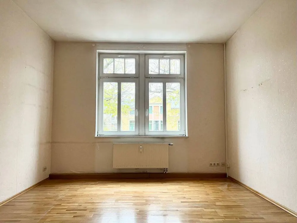Geräumige und sanierte 3 Raumwohnung inmitten der Neustadt zu mieten!