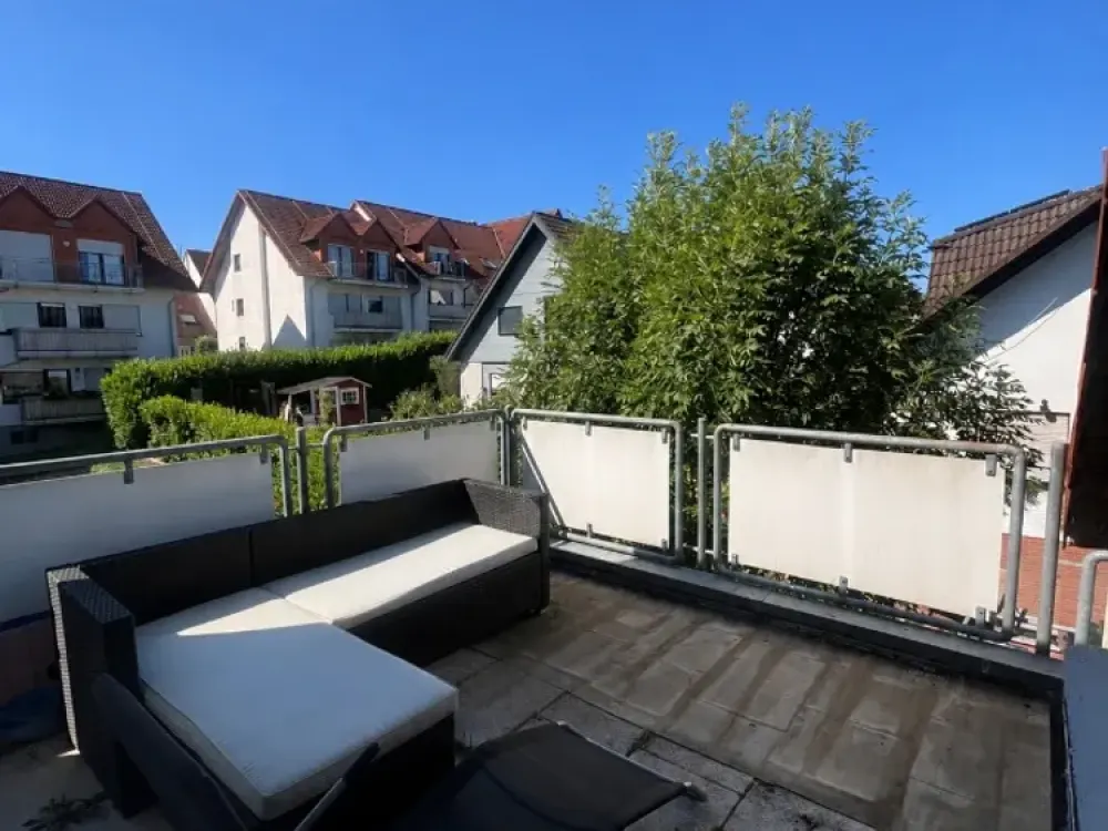 Gemütliche DG-Wohnung in Ostheim zu vermieten.
