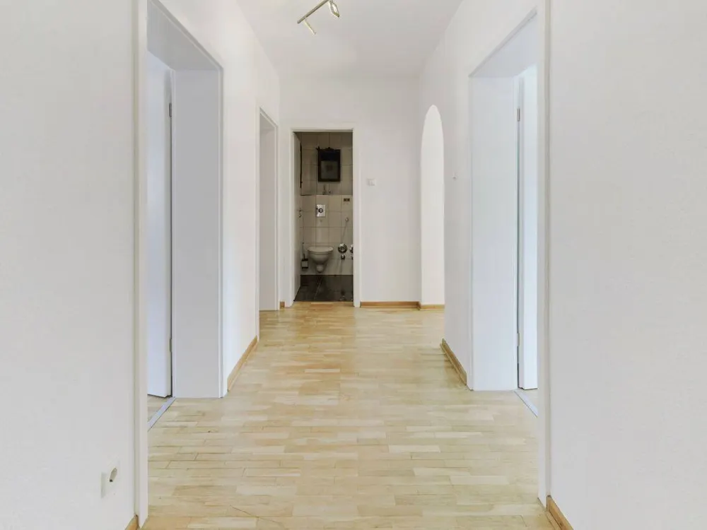 Helle 3-Zimmer-Mietwohnung im Kreuzviertel zum 1.11.2026!