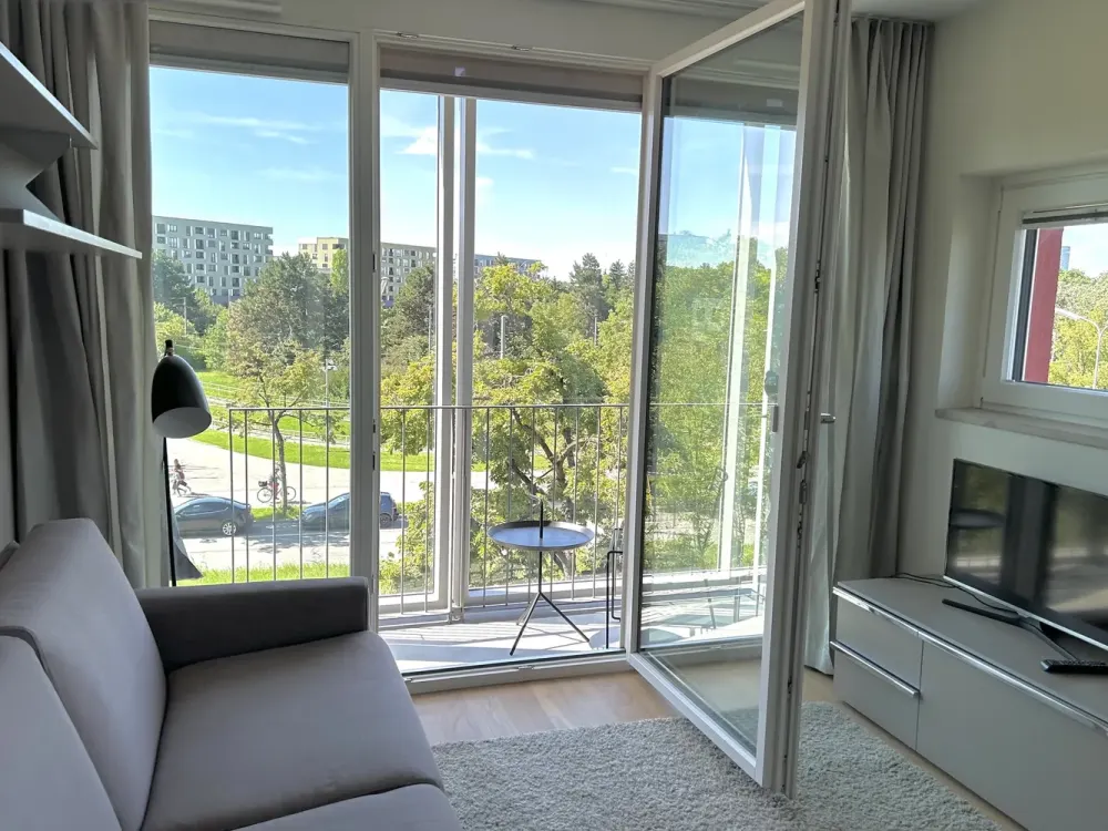 LUXURY APARTMENT, PRIME LOCATION, FULLY EQUIPPED, DAYLIGHT BATHROOM, Mü Schwabing am Olympiapark