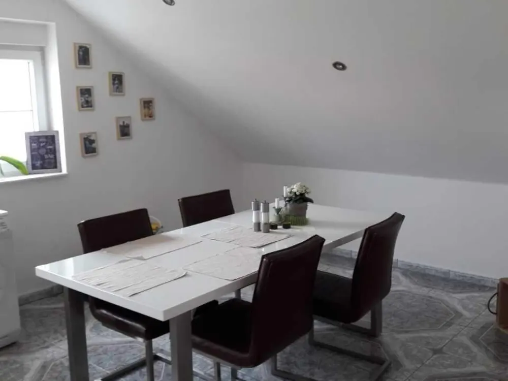 Helle 4-Zimmer-Wohnung in zentraler Bestlage von Großburgwedel