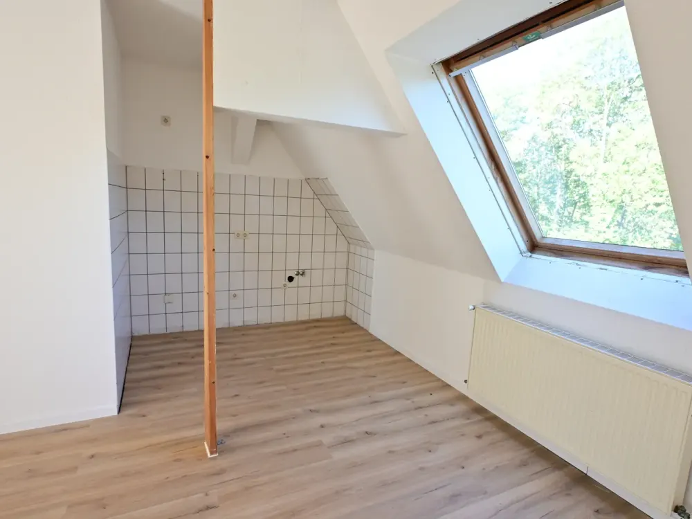 Charmante 3,5-Zimmer-Maisonette-Dachgeschosswohnung in ruhiger Lage von Bochum-Wiemelhausen