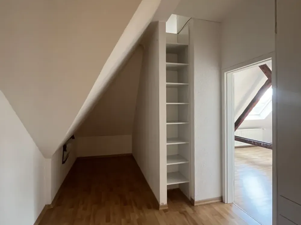 Extravagante 4-Raum-Maisonettewohnung mit EBK in Leipzig