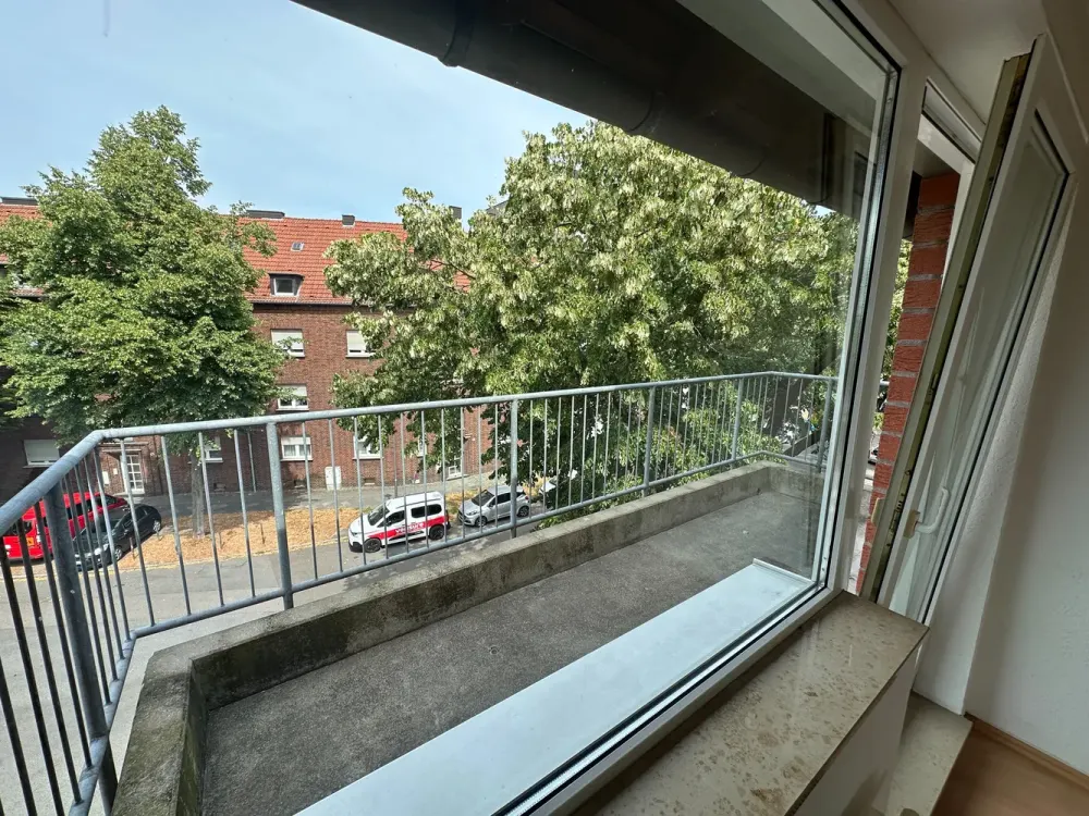 Helle drei Zimmerwohnung mit Balkon