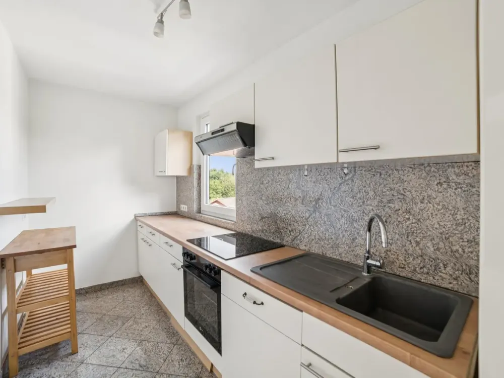 Besichtigung am 10.09. Helle 2-Zimmer-Wohnung mit sonniger Dachterrasse in attraktiver Stadtrandlage