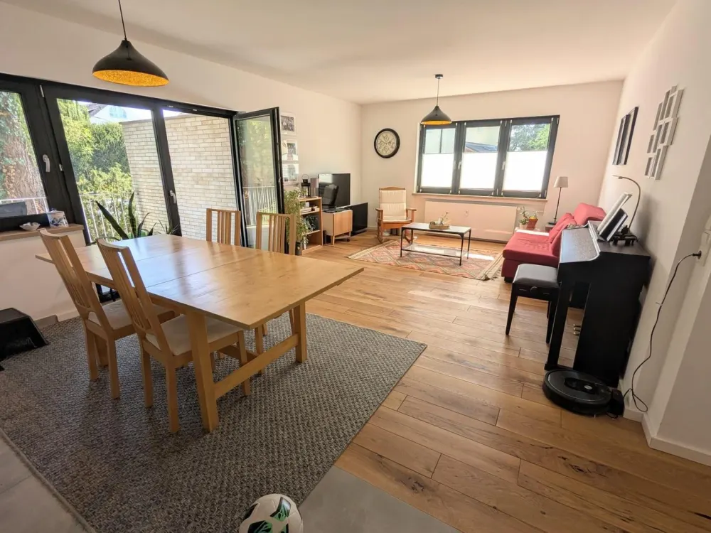 Exklusive 4-Zimmer-Wohnung in Frankfurt-Harheim +Garten+Küche!