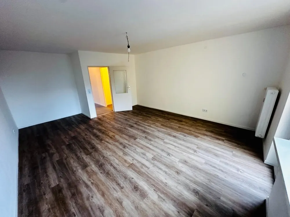 ANFRAGESTOPP Nachmieter ruhige 1-Z Whg + kl Balkon in Tempelhof