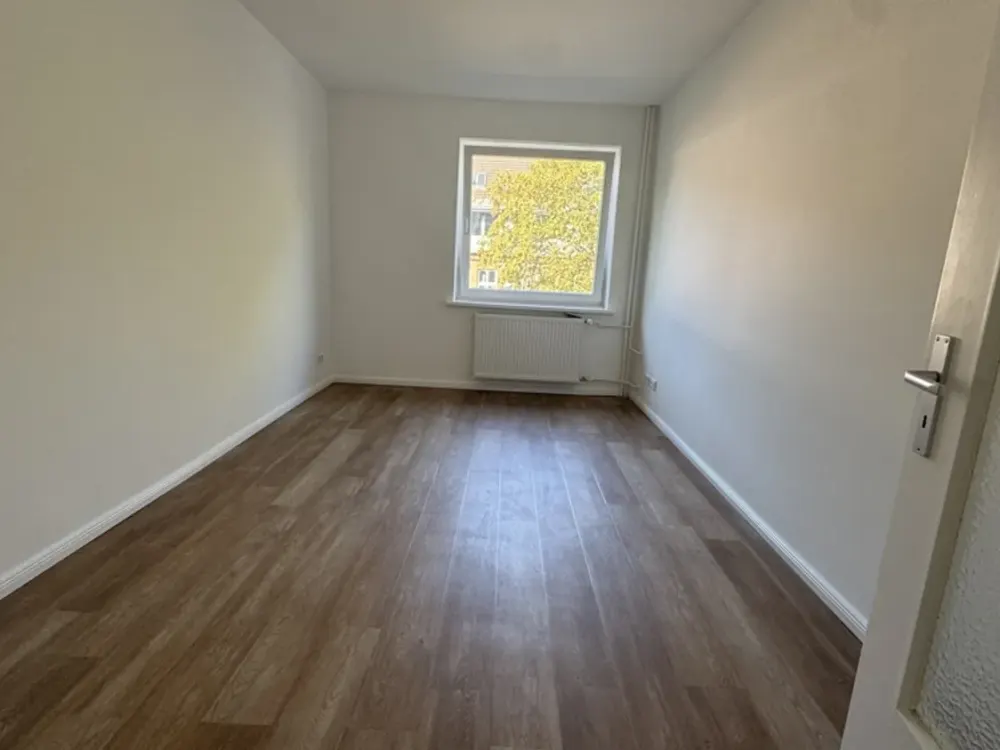 Charmant, gepflegt, zentral gelegene Wohnung mit Balkon!