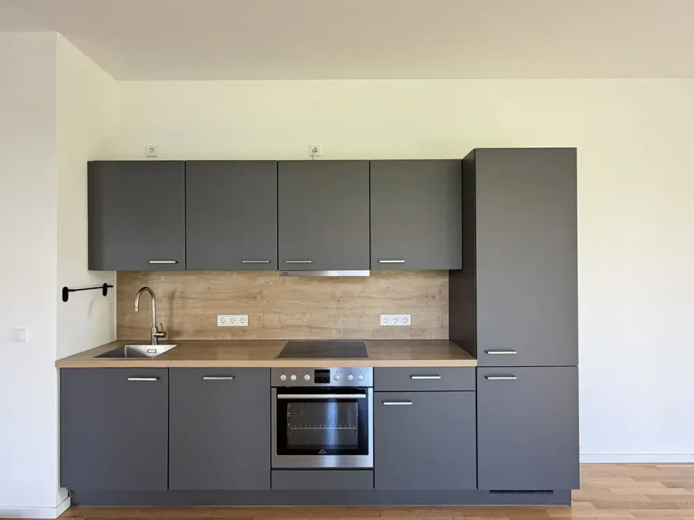 Lichtdurchflutete 2 Zimmerwohnung mit Terrasse in BERLIN MITTE