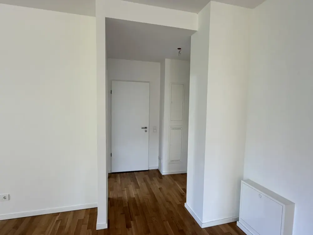 Lichtdurchflutete 2 Zimmerwohnung mit Terrasse in BERLIN MITTE