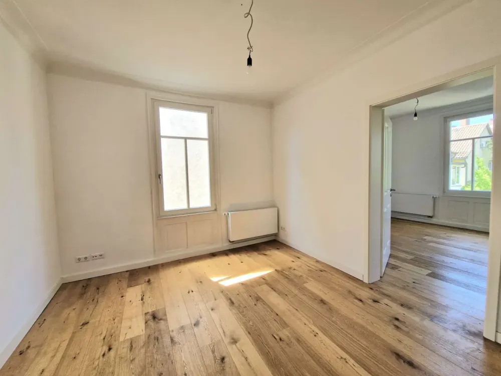 Stilvolle 3-Zimmer-Wohnung mit Wintergarten und hochwertiger Ausstattung