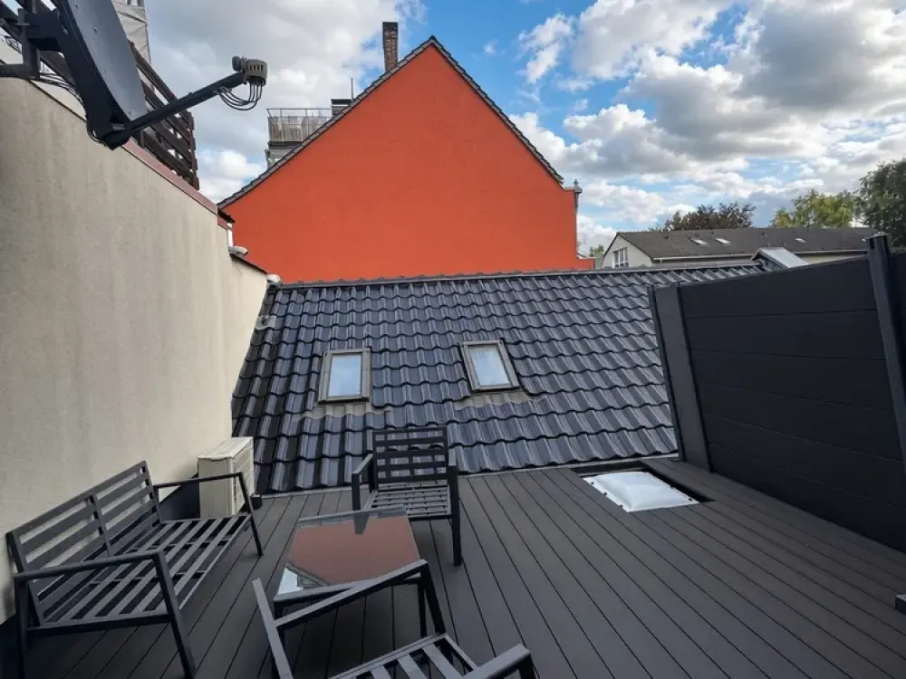 Schöne 1-Zi.-Wohnung mit Dachterasse, neu saniert, ruhige Toplage Köln