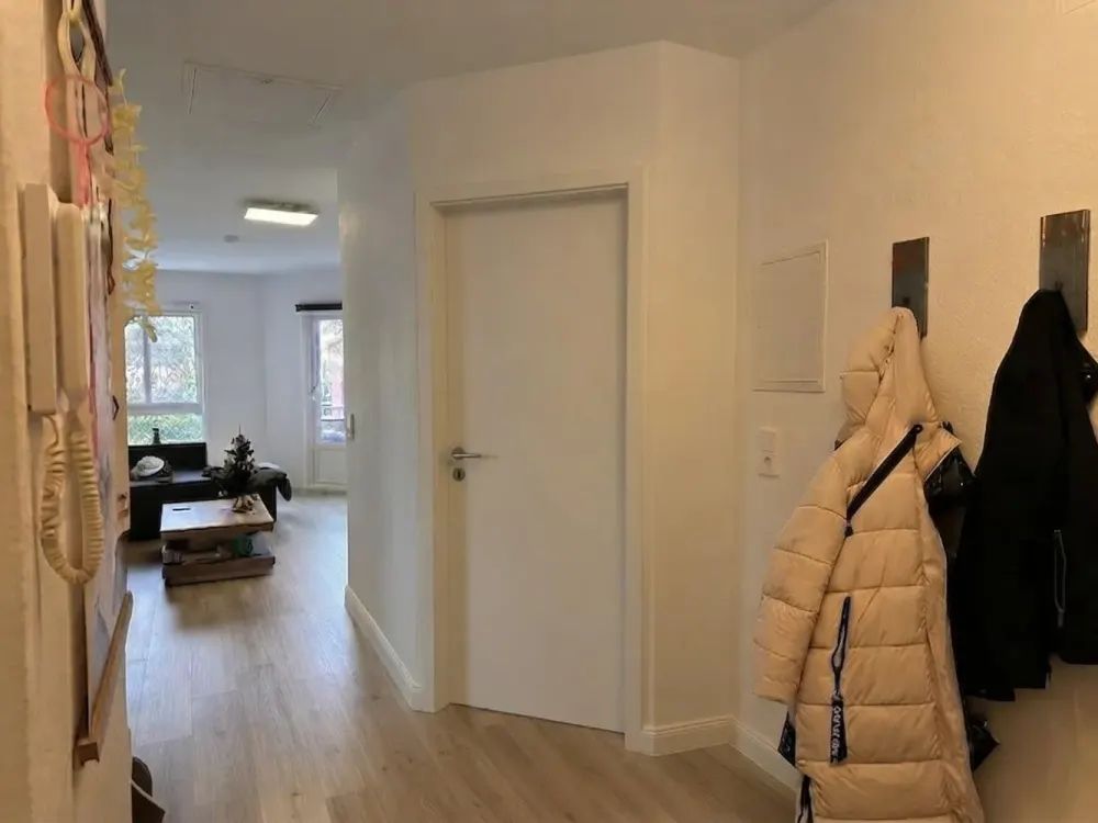 Renovated, 60sqm, 2-room apartment near Klinikum links der Weser. Balcony & parking space