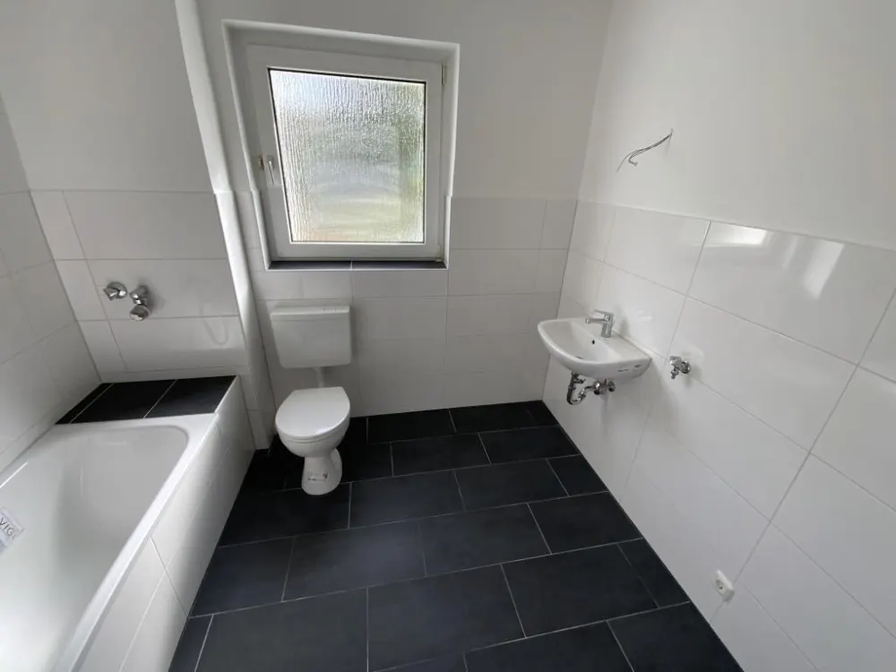 Gut aufgeteilte 3-Zimmer-Wohnung mit Balkon und neuem Laminatboden in Wetter Oberwengern!