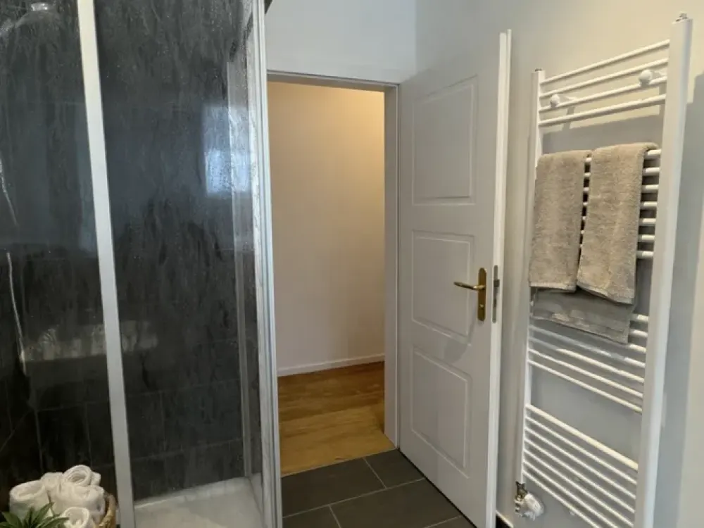 Brunnenquartier- moderne 2 Zimmerwohnung im grünen Norden Berlins