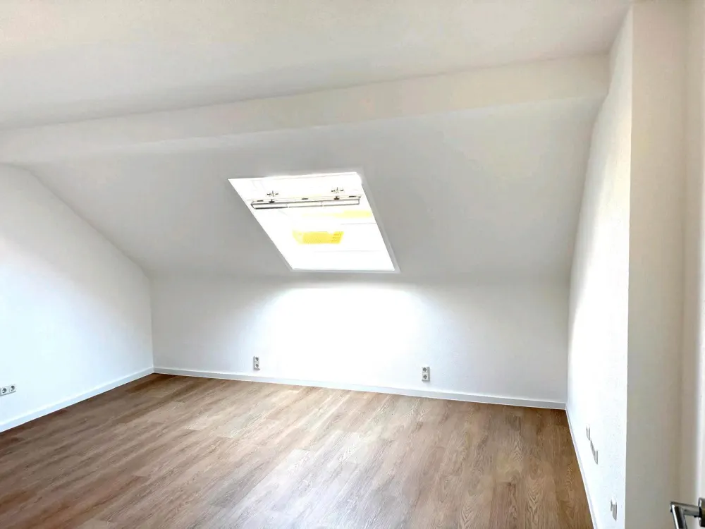 Bright 2-Room Apartment for Rent in Neunkirchen-Furpach