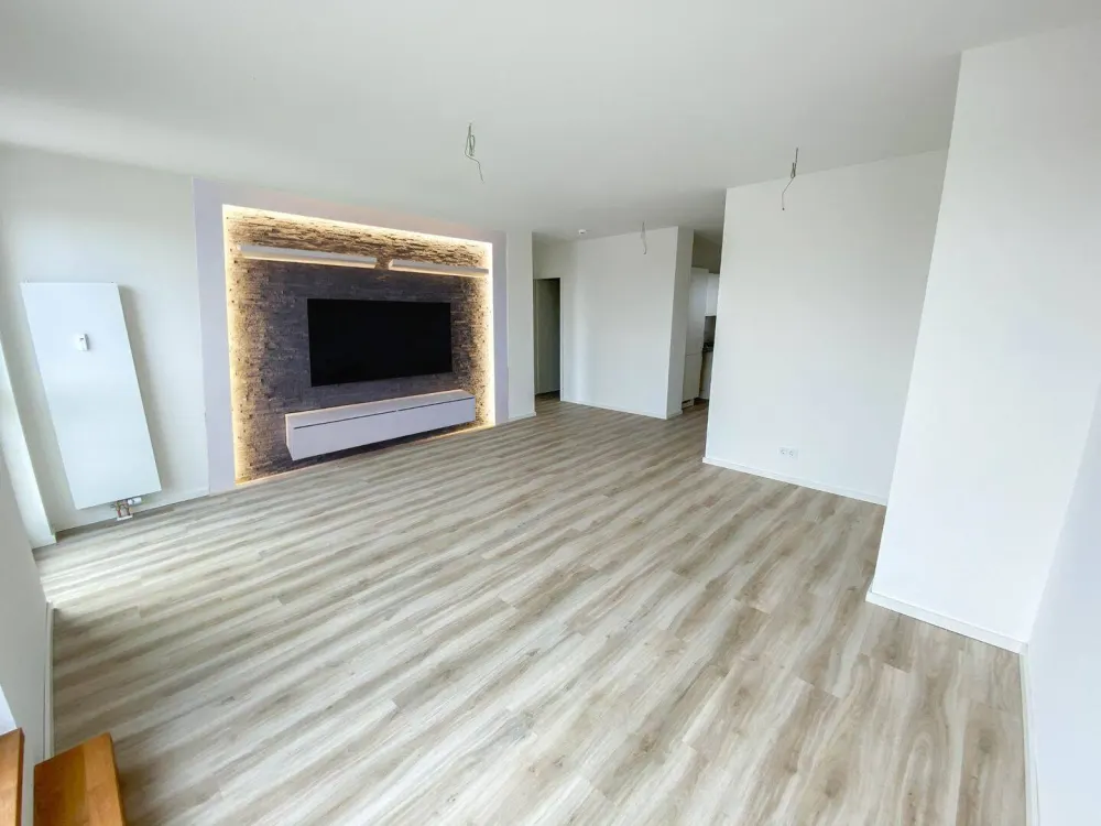 Neubauwohnung mit Balkon und bester Anbindung in Barmbek-Süd