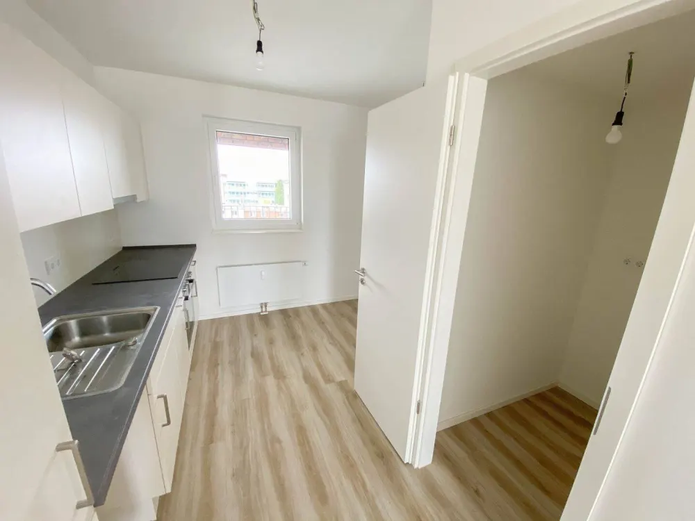Neubauwohnung mit Balkon und bester Anbindung in Barmbek-Süd
