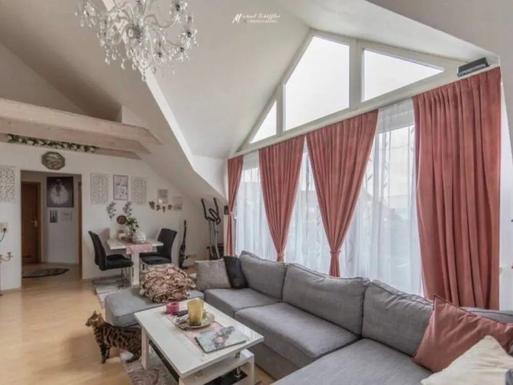 Nachmieter für 3-Zimmer Dachgeschossswohnung
