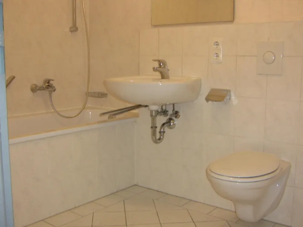 Attraktive großzügige 3-Zimmer-Wohnung in Englschalking