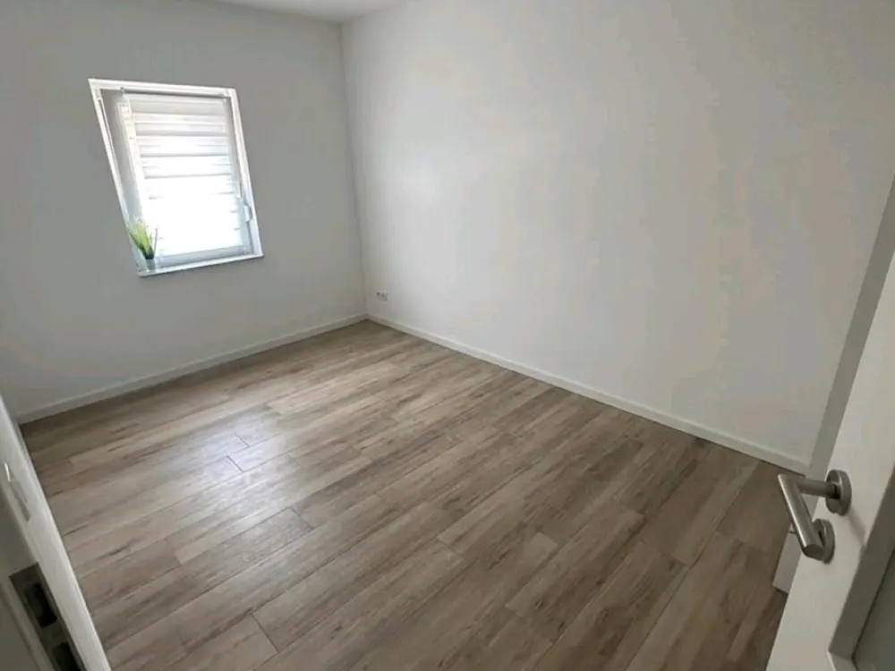 NACHMIETER GESUCHT AB DEM 01.10.2026 / Helle 2 Raum Wohnung