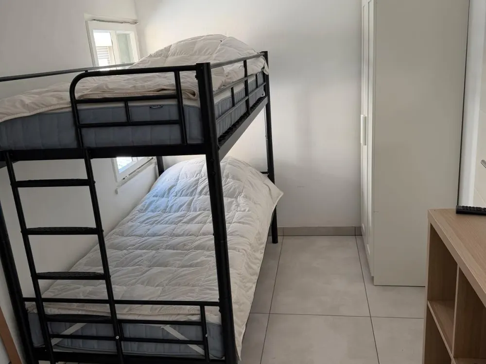 Gemütliches, möbliertes Zimmer zu vermieten