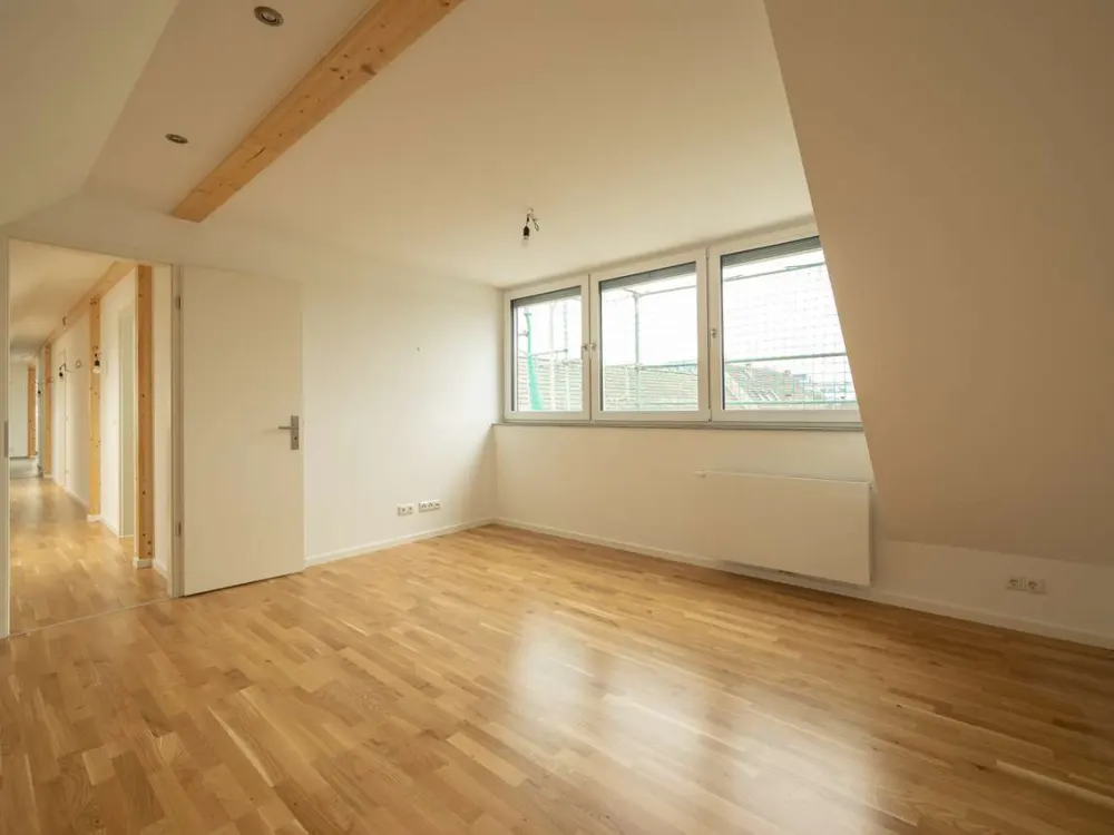 Extravagant New-Build Apartment with Balcony in Cologne Altstadt-Süd