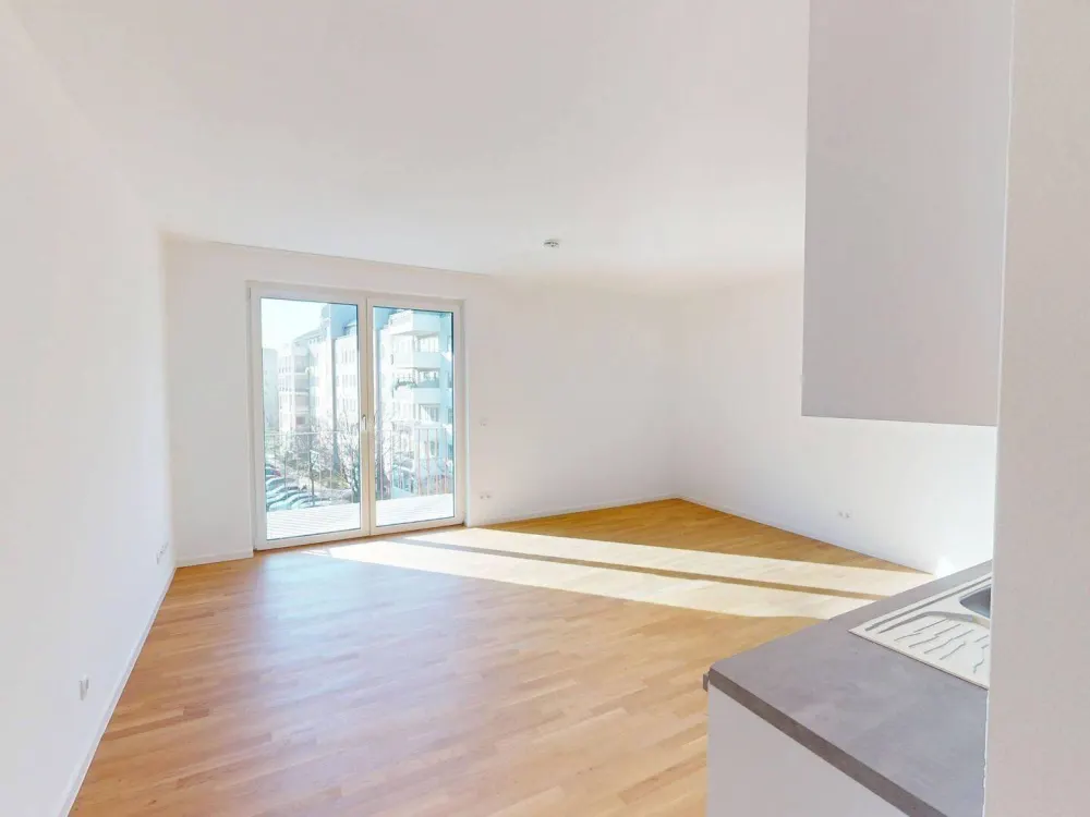 Schicke 2-Zimmer-Wohnung mit Einbauküche und Balkon in Berlin-Lichtenberg
