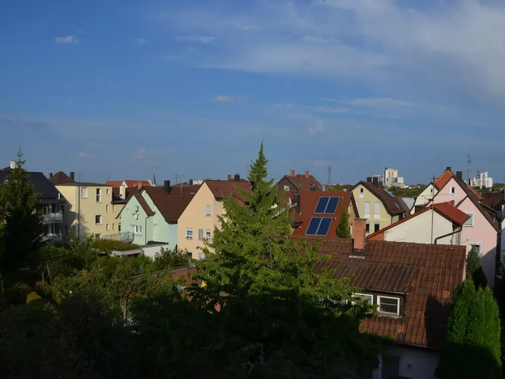 +++ 2-Zimmer-Wohnung mit Balkon und EBK in ruhiger Lage +++