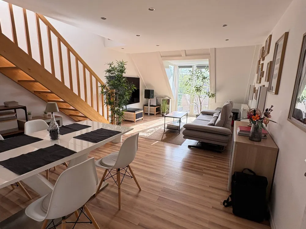 Charming 75 sqm Maisonette Apartment in Green Surroundings: Quiet Home with Excellent Connections in Münster-Hiltrup