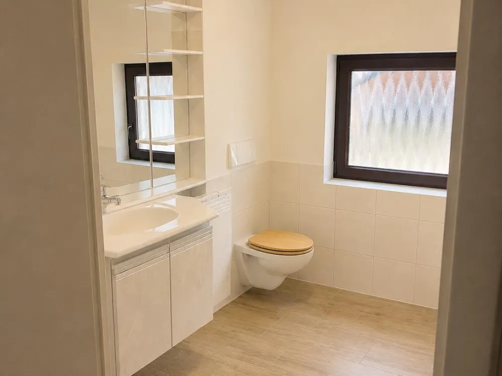 Großzügige 3 Zimmer Wohnung mit Garten, Garage, EBK und Keller